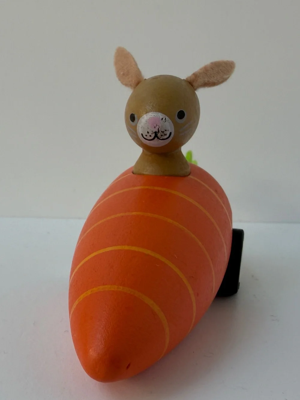 Wooden Toy Bunny Wind-up Carrot Car